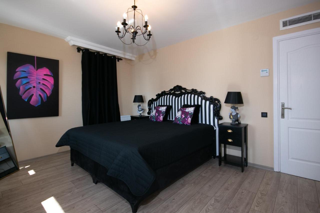 Lara Suites Antalia Esterno foto